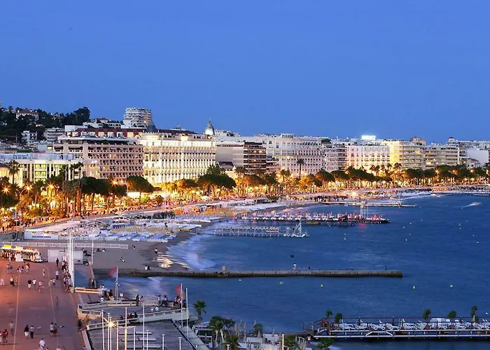 Riviera Center Cannes
